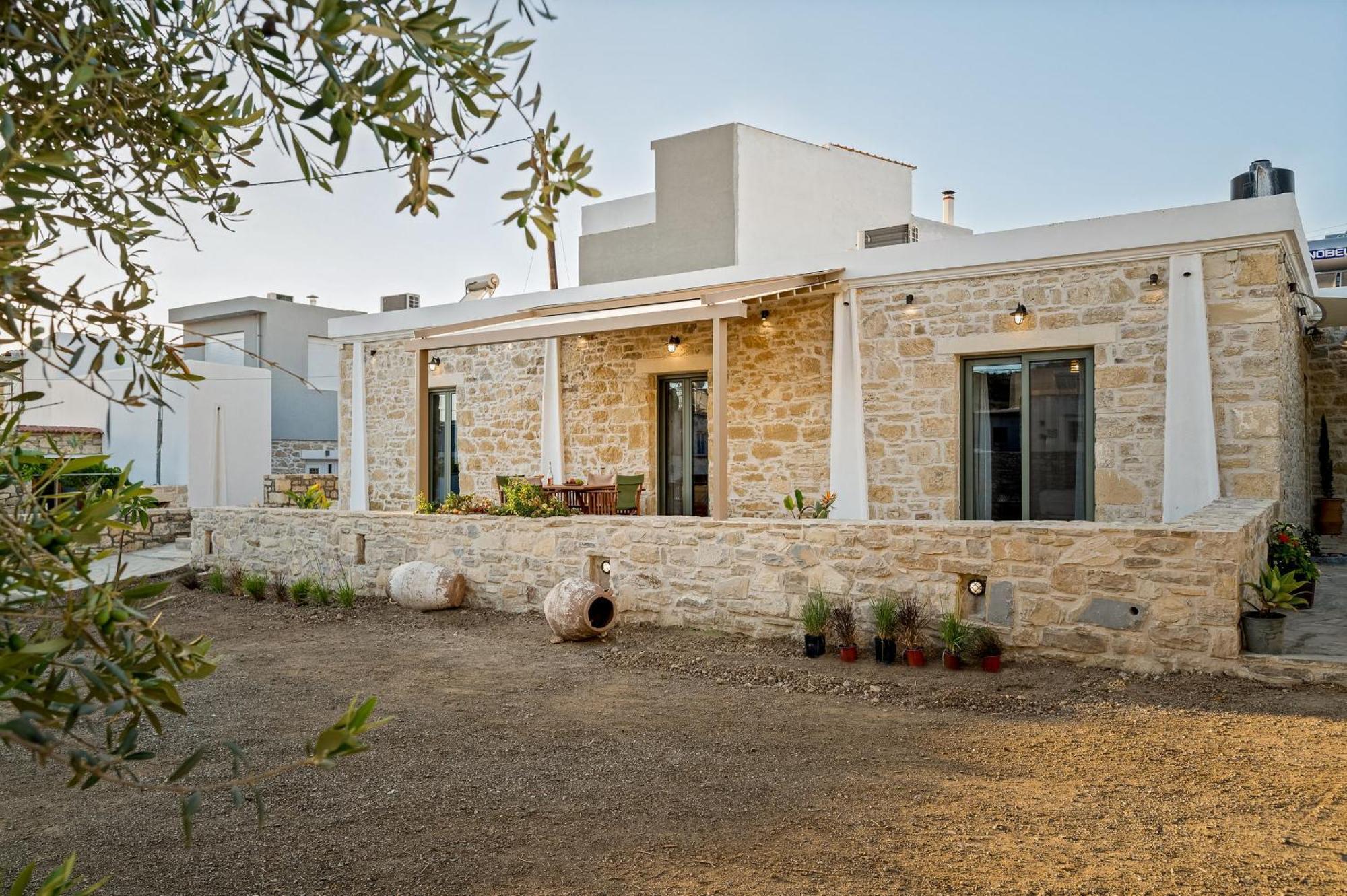 Papadia Luxury Apartments Pitsidia Exterior foto