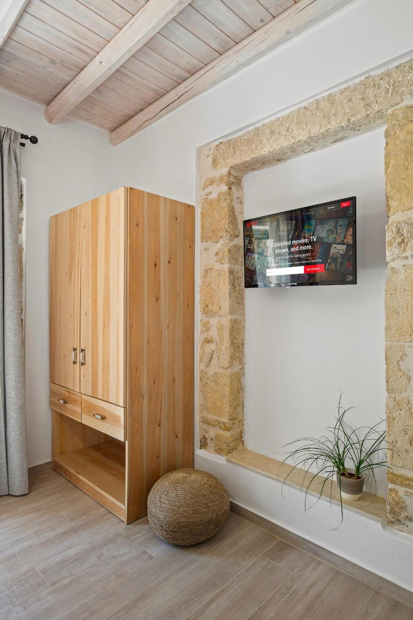 Papadia Luxury Apartments Pitsidia Exterior foto