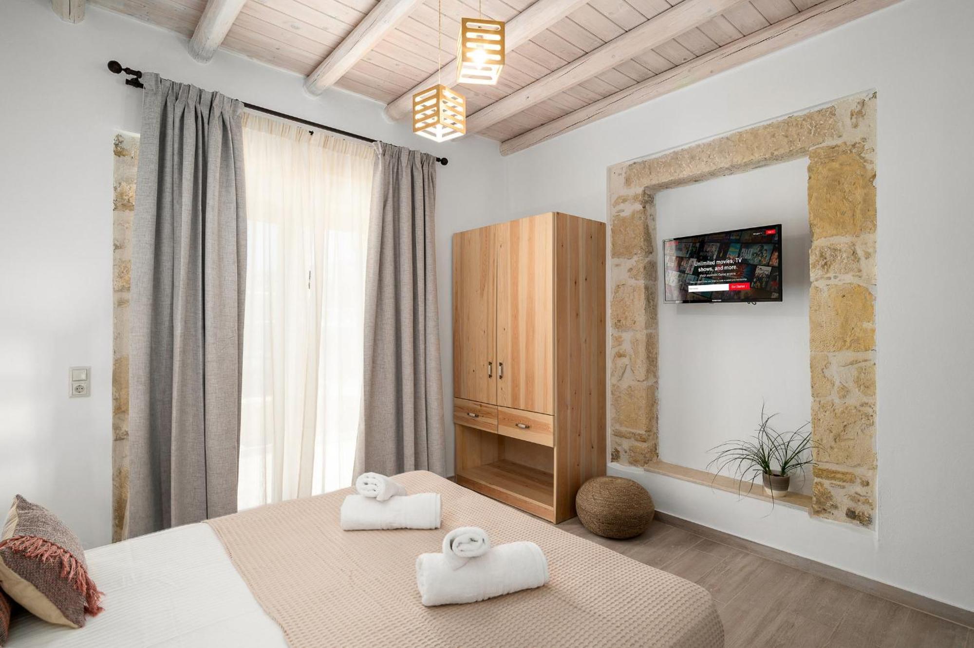 Papadia Luxury Apartments Pitsidia Exterior foto